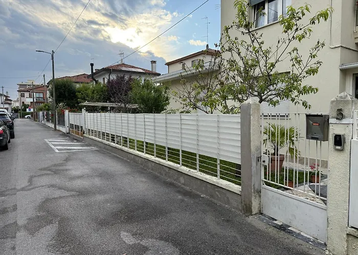 Casakevauri * Μέστρε