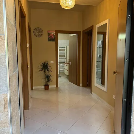 Casakevauri Nyaraló *