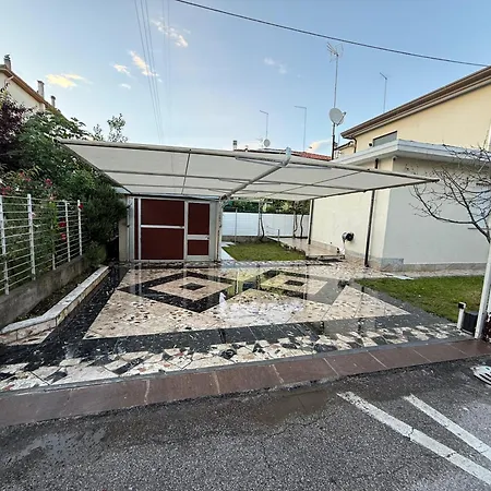 Casakevauri 度假居 *